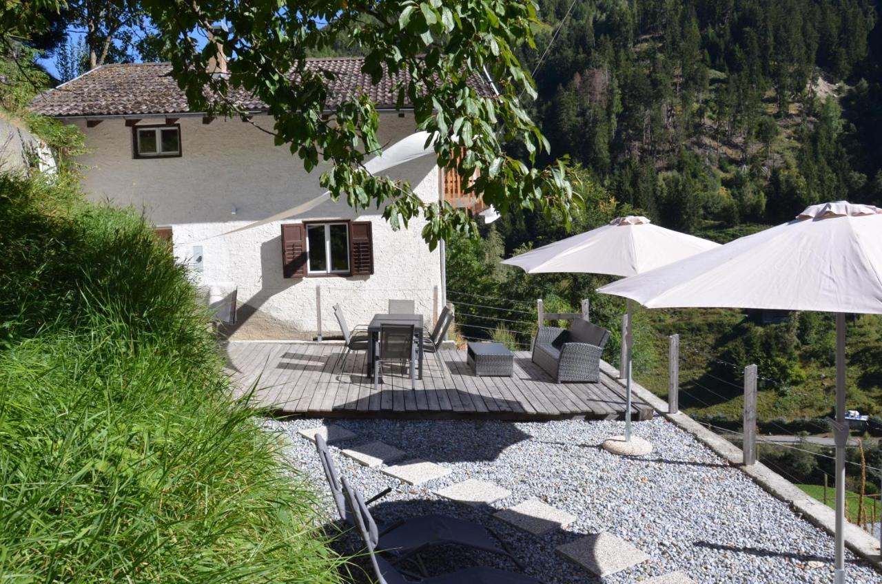 Stilfser Haeuschen Mit Blick Auf Koenig Ortler Villa Bagian luar foto